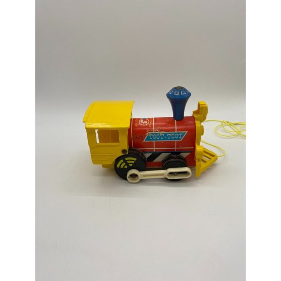 1964 Fisher Price Toot Toot Train #643 - Picture 5 of 7